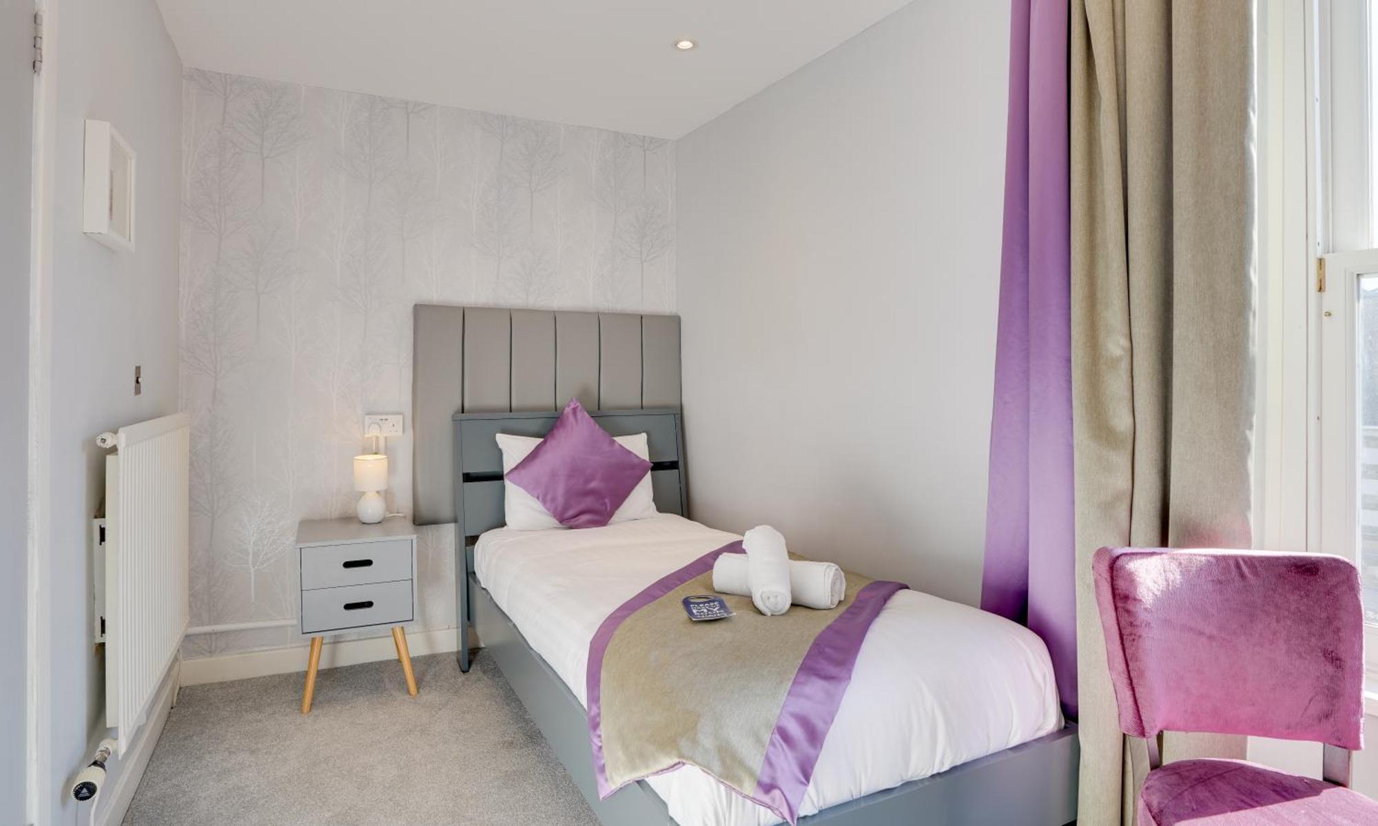 The County Hotel - Self Check-In, Ultra Fast Wi-Fi, Free Parking, Central Location 셀커크 외부 사진